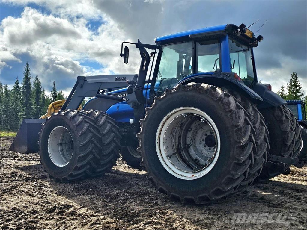 Valtra T191 Traktoren
