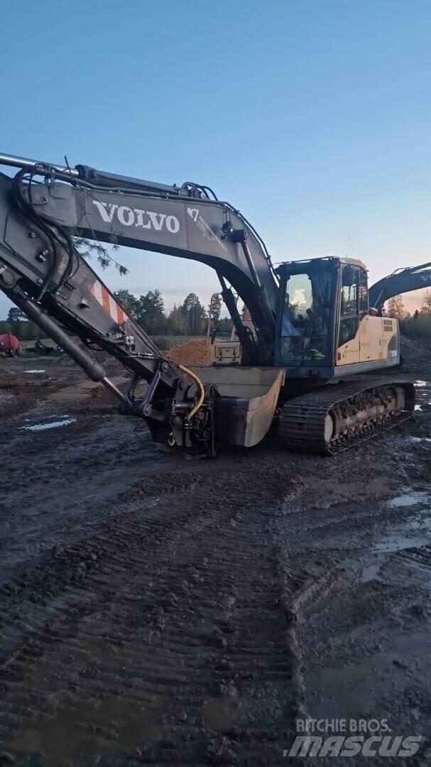 Volvo 210c Raupenbagger