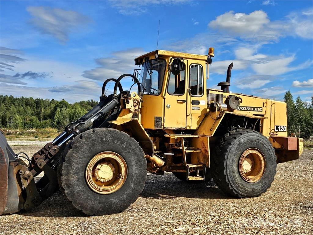 Volvo BM L120 Radlader