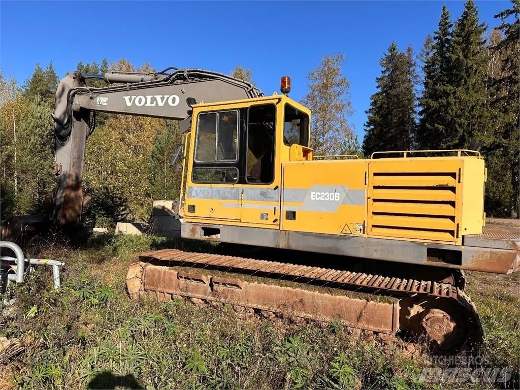 Volvo EC230B Raupenbagger