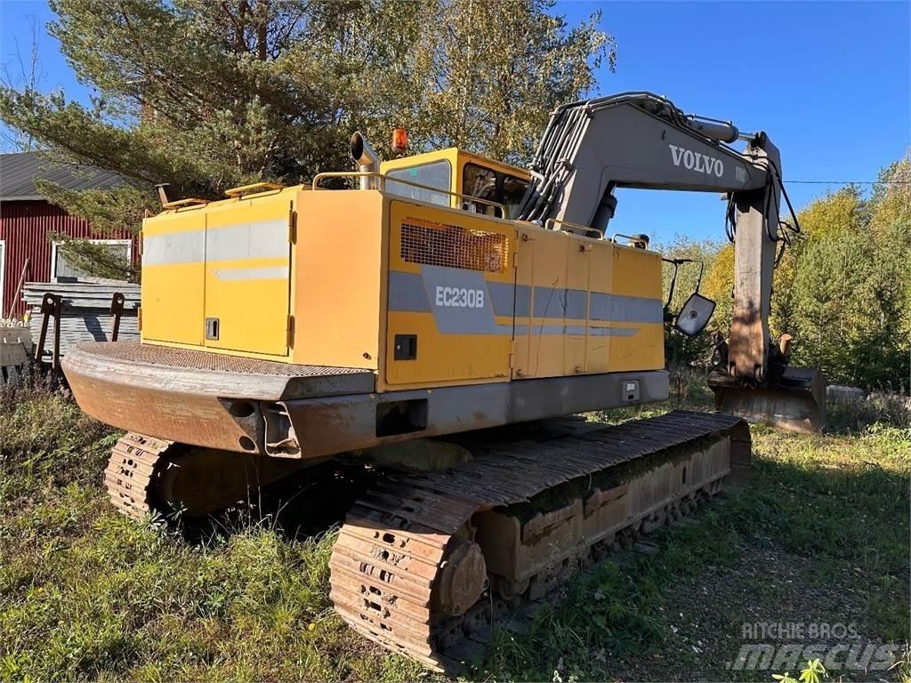 Volvo EC230B Raupenbagger