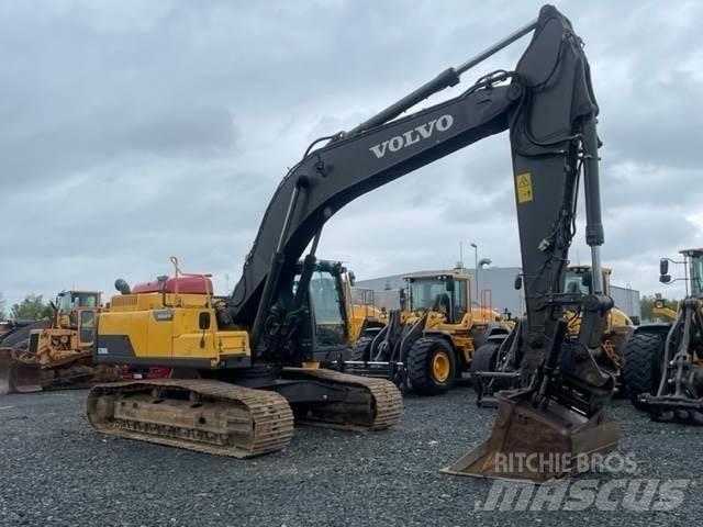 Volvo EC300DL Raupenbagger
