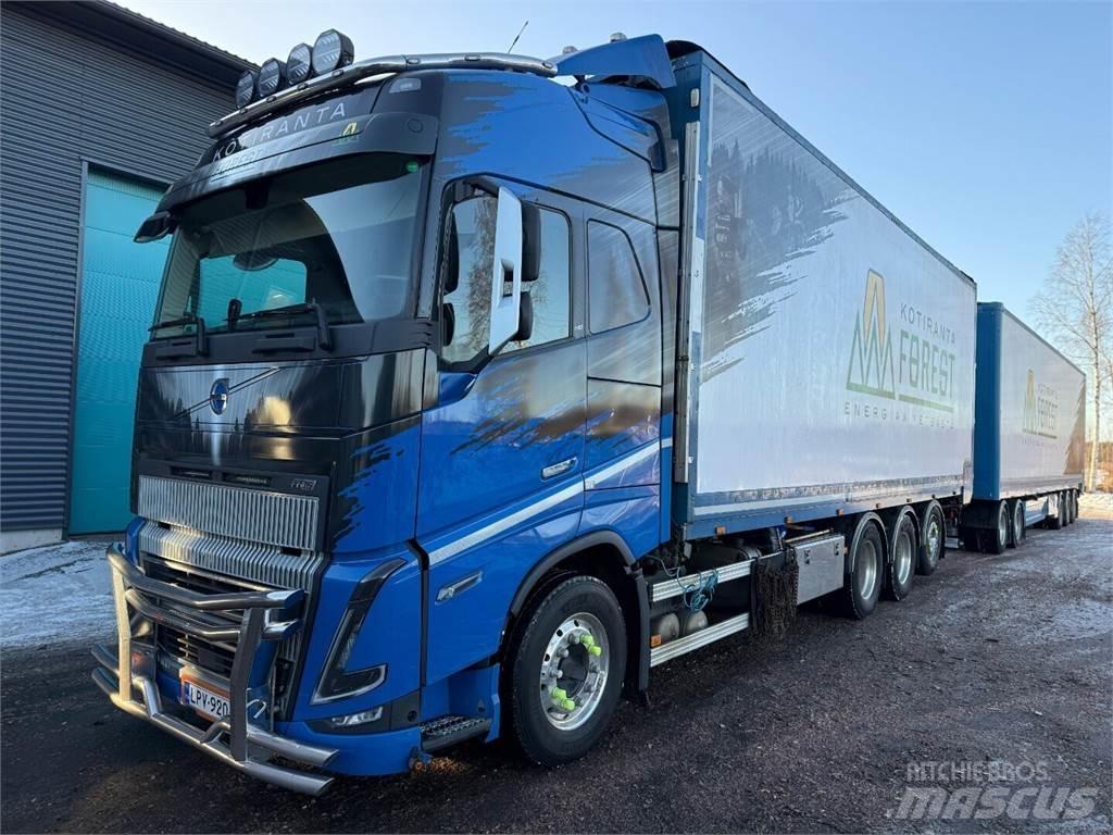 Volvo fh16 Kleinholztransporter