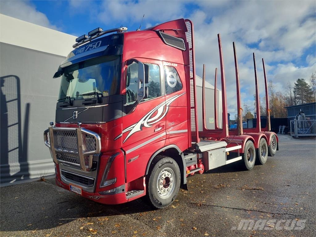 Volvo FH16 750 Holztransporter