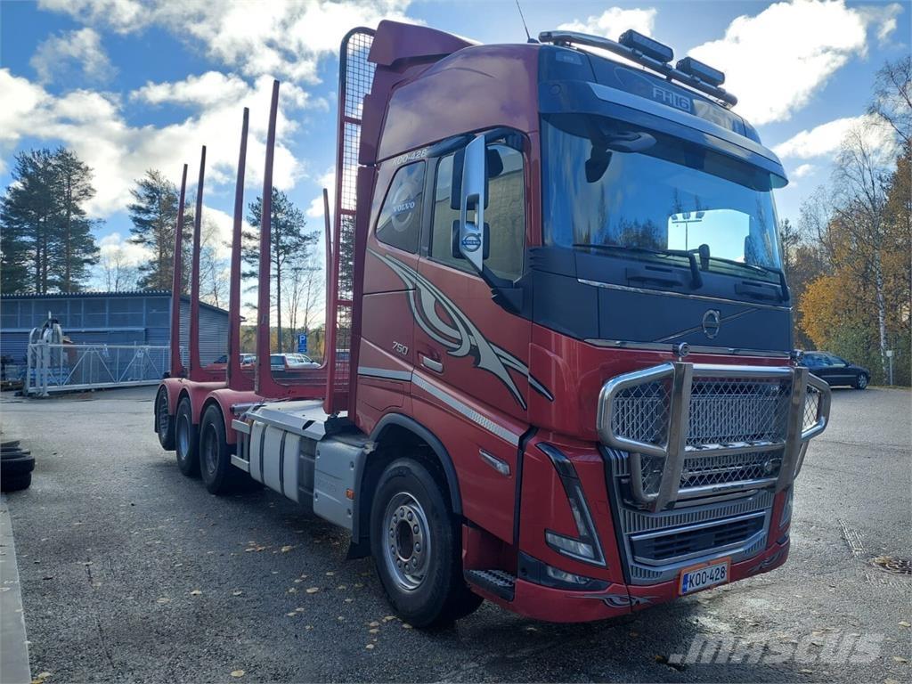 Volvo FH16 750 Holztransporter