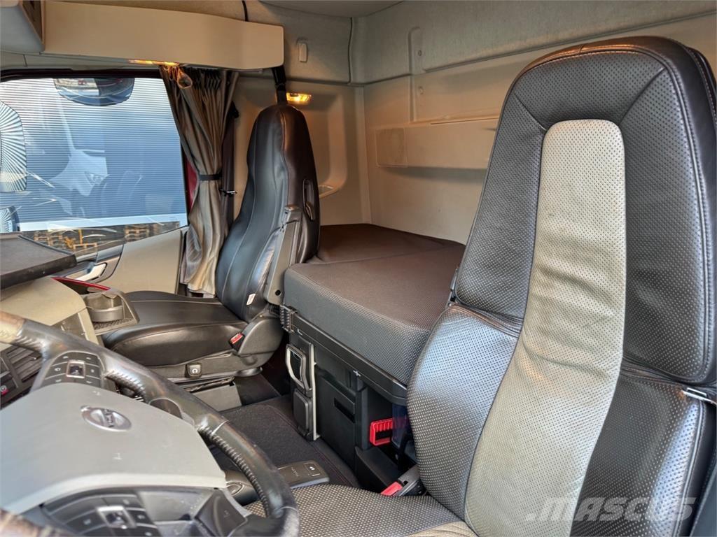 Volvo FH540 8X4 Kranwagen