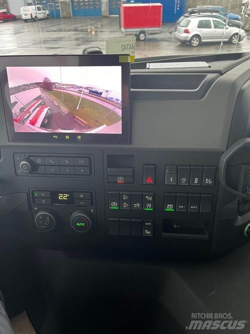 Volvo FM330 4x2 Kofferaufbau