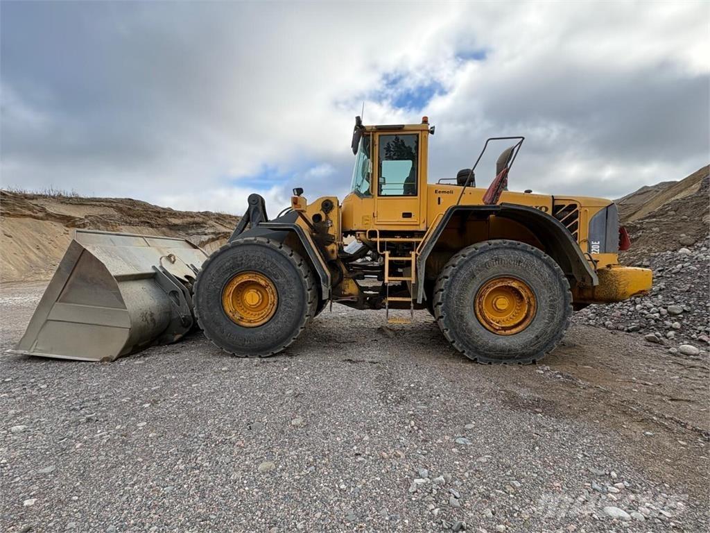 Volvo L 220 E Radlader