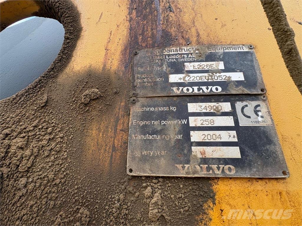 Volvo L 220 E Radlader