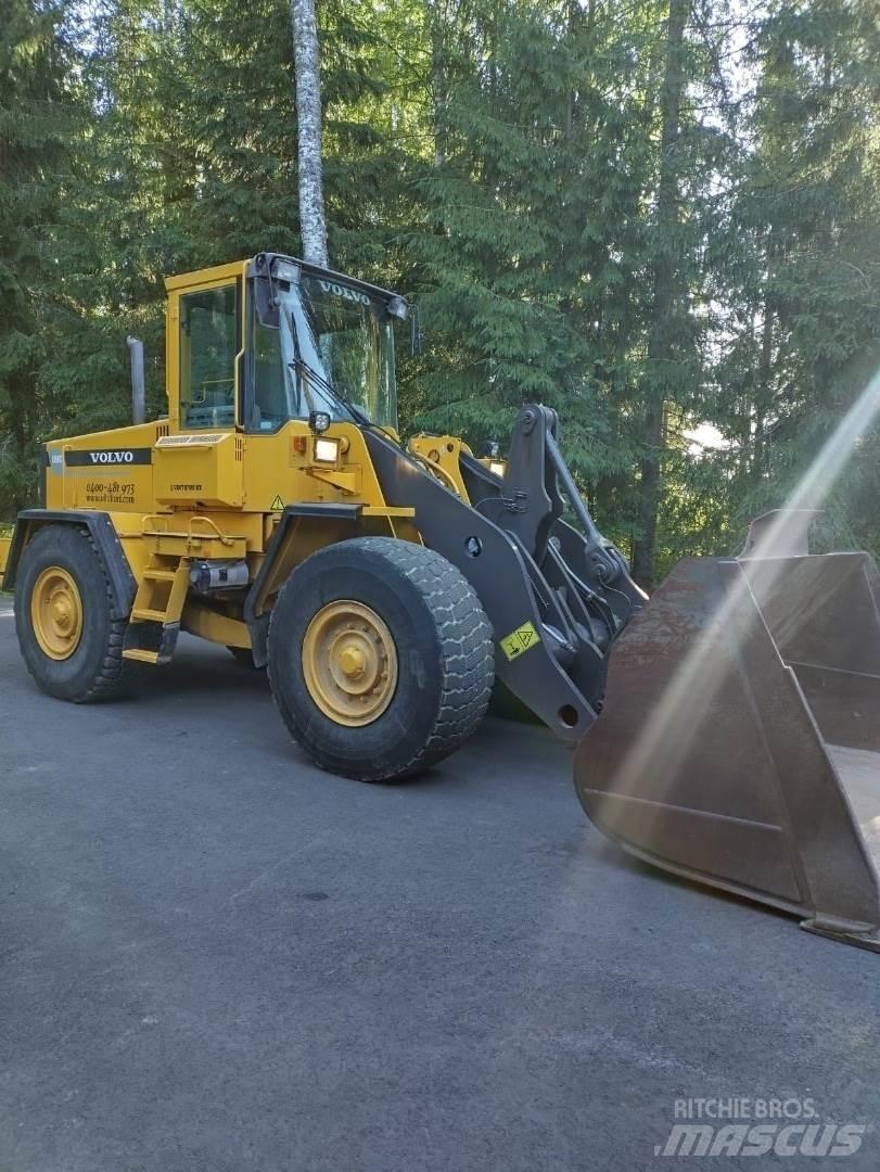 Volvo L90C Radlader