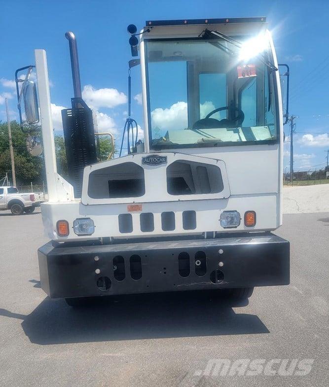 Autocar XSPOTTER Terminalzugmaschinen