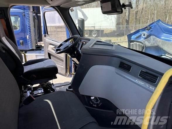 Freightliner CASCADIA 116 Sattelzugmaschinen