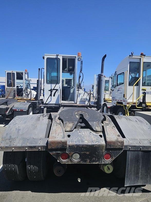 Kalmar OTTAWA 4X2 OFF-ROAD Terminalzugmaschinen