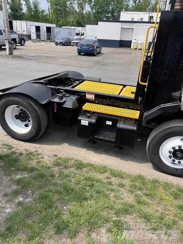 Kalmar OTTAWA T2 Terminalzugmaschinen