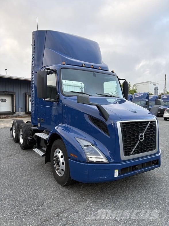 Volvo VNR64T300 Sattelzugmaschinen