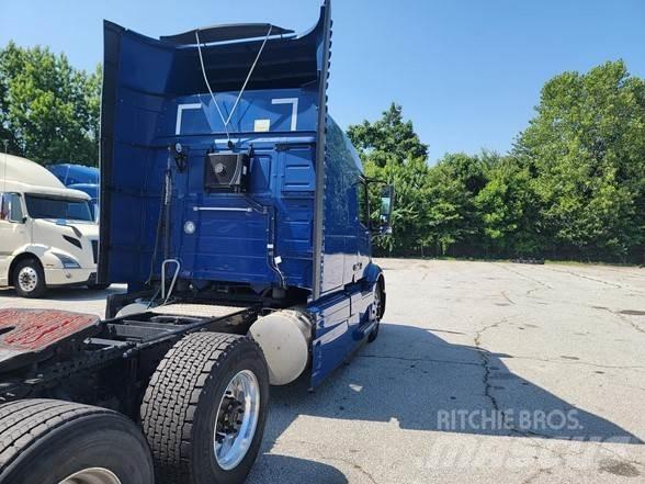 Volvo VNR64T640 Sattelzugmaschinen