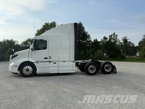 Volvo VNR64T640 Sattelzugmaschinen