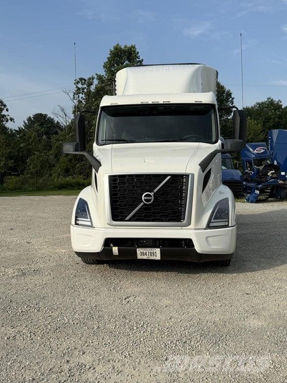 Volvo VNR64T640 Sattelzugmaschinen