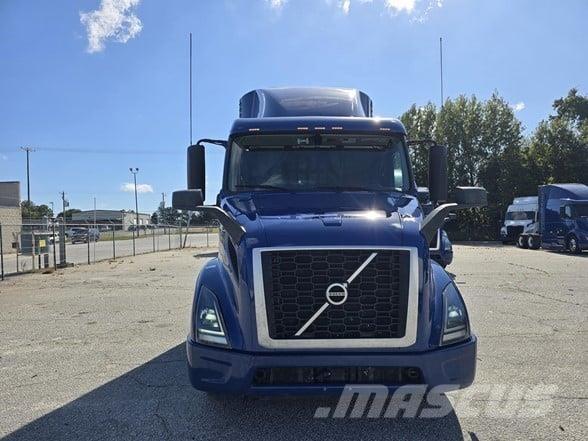 Volvo VNR64T640 Sattelzugmaschinen