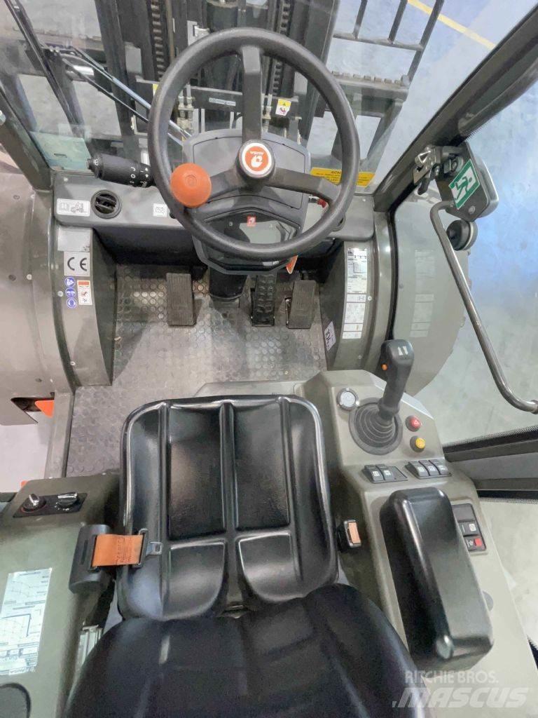 Ausa C351HX4 Geländestapler