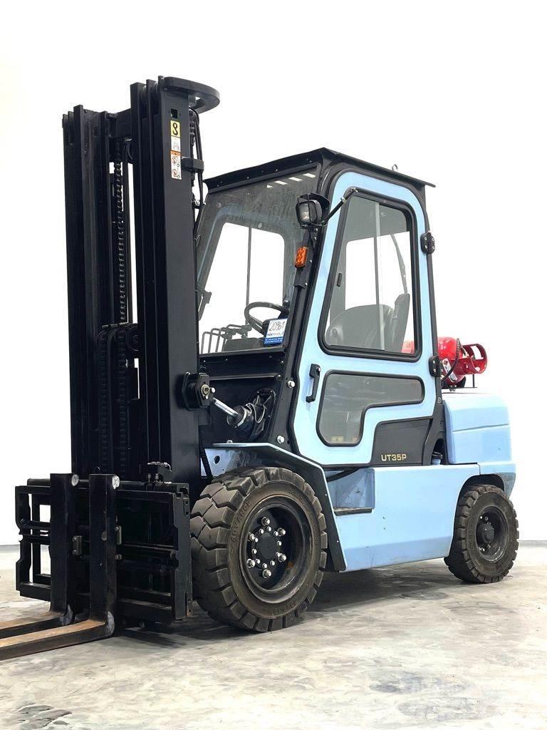 Hyster UT35P Gasstapler