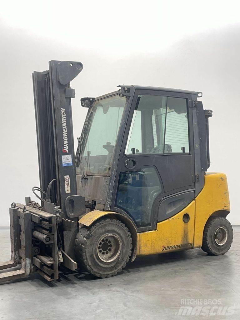 Jungheinrich DFG430S Dieselstapler