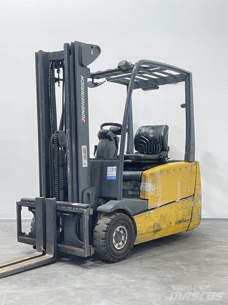Jungheinrich EFG 216 Elektrostapler