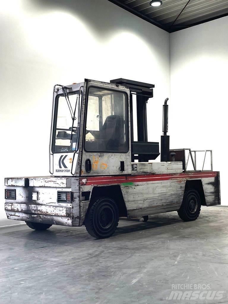 Kalmar DSA 40/14 Seitenstapler