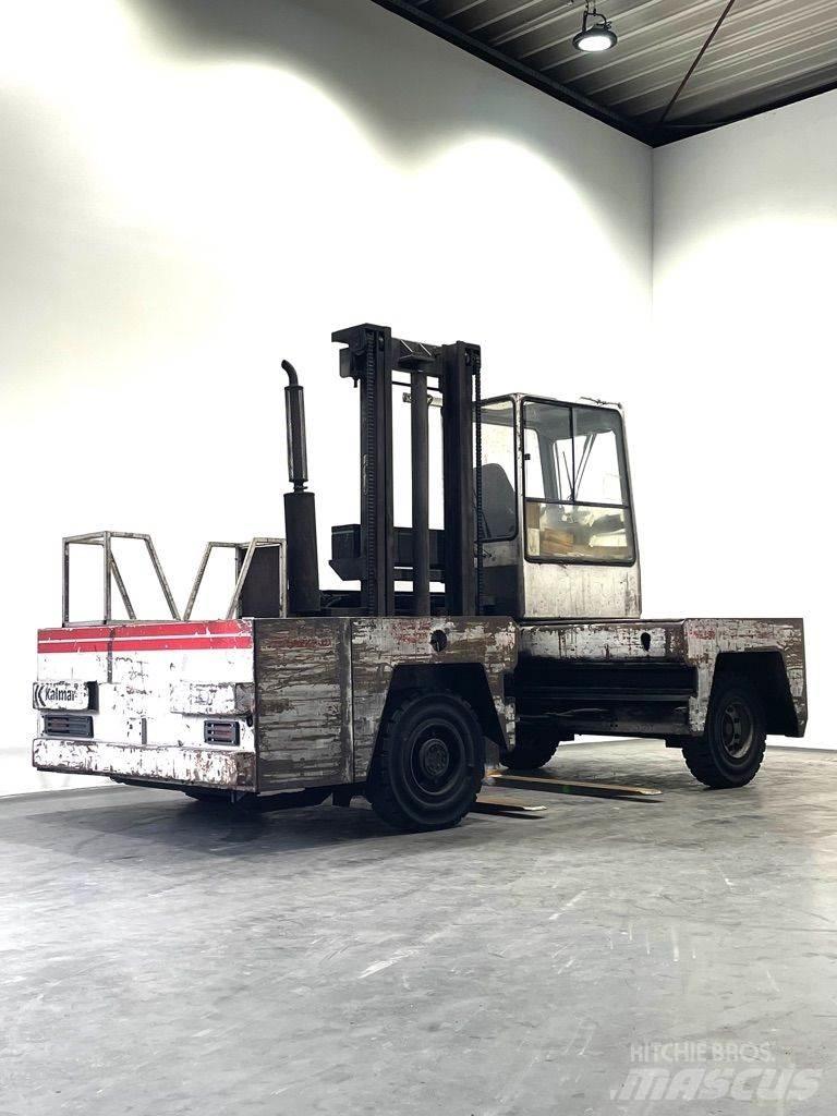 Kalmar DSA 40/14 Seitenstapler