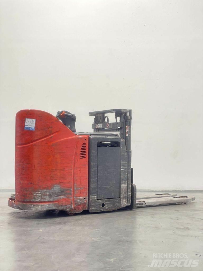 Linde D12HPSP-133 Deichselstapler