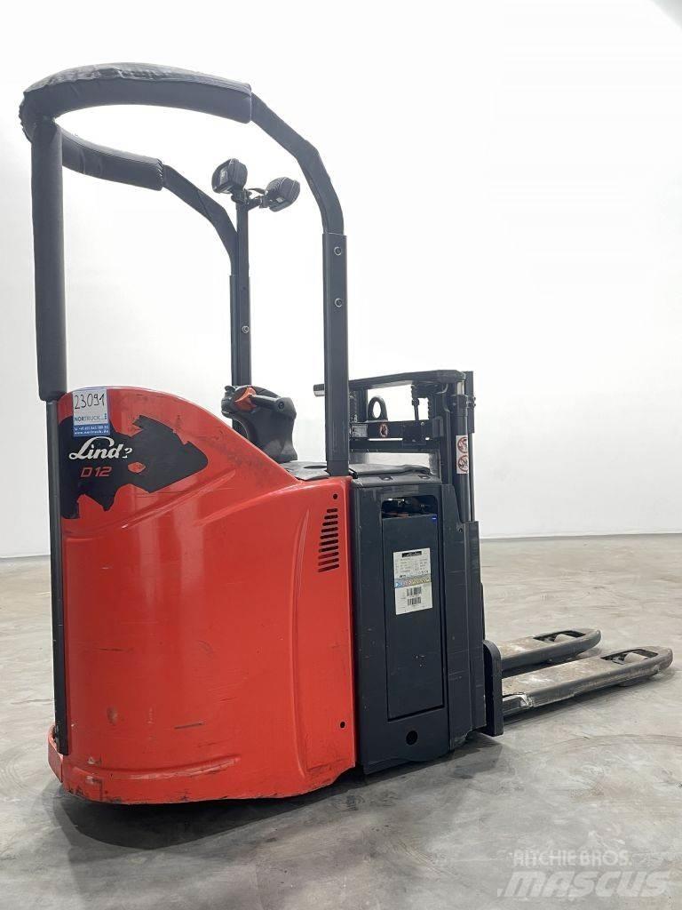 Linde D12SP-133 Deichselstapler