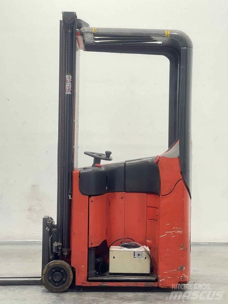Linde E10-334 Selbstfahrstapler