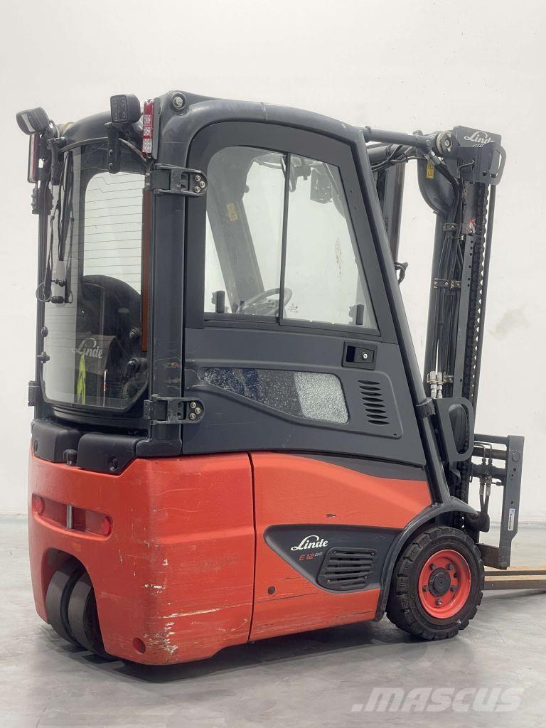 Linde E12-02-386 Elektrostapler
