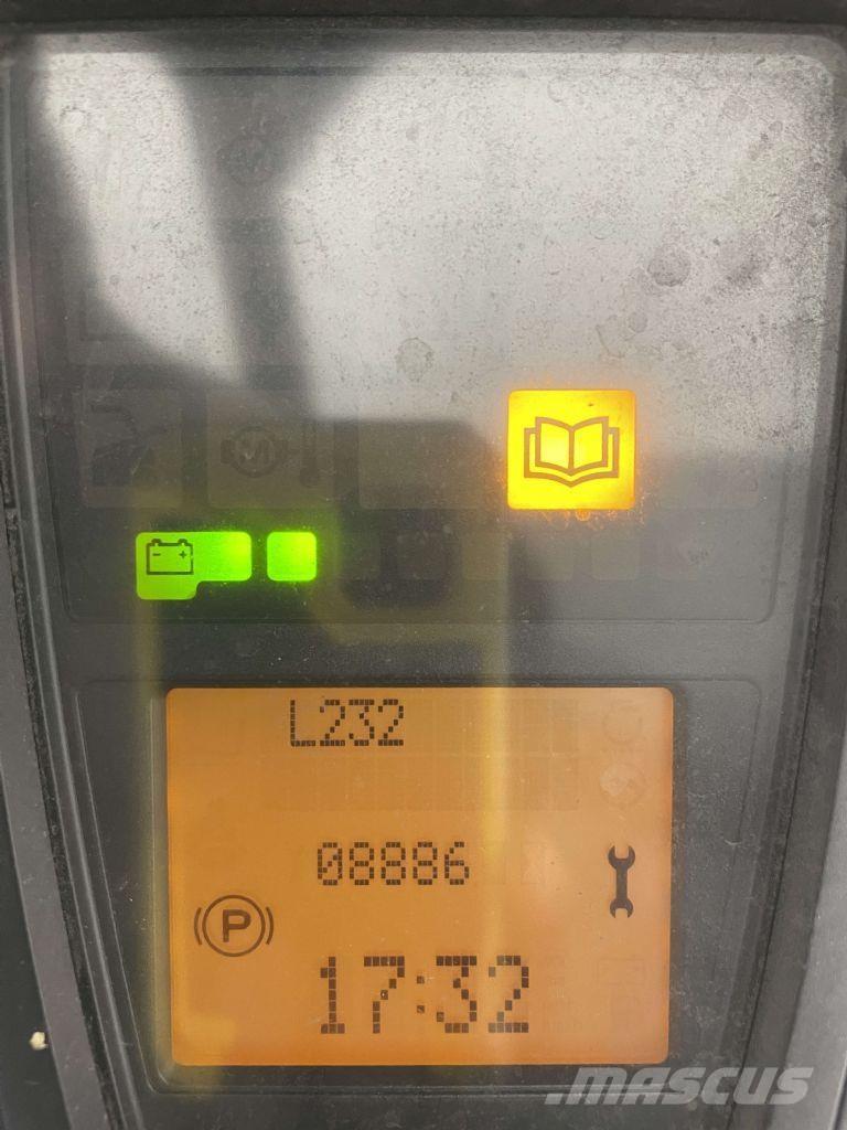 Linde E16L-01-386 Elektrostapler