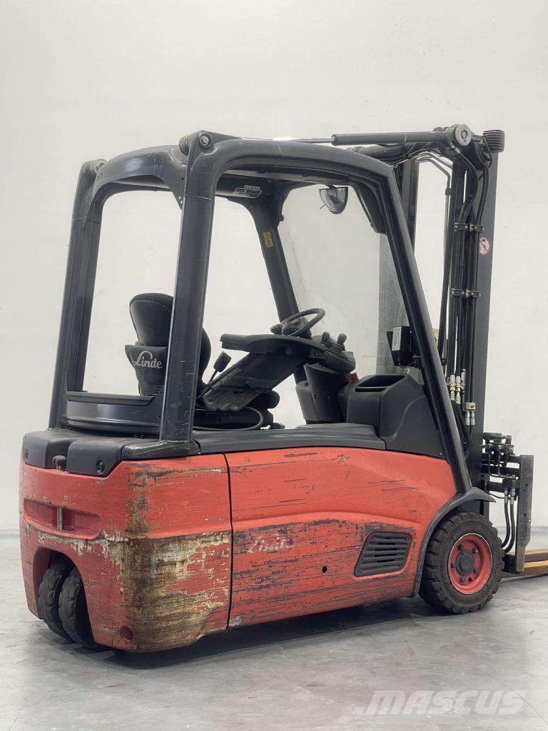 Linde E16L-01-386 Elektrostapler