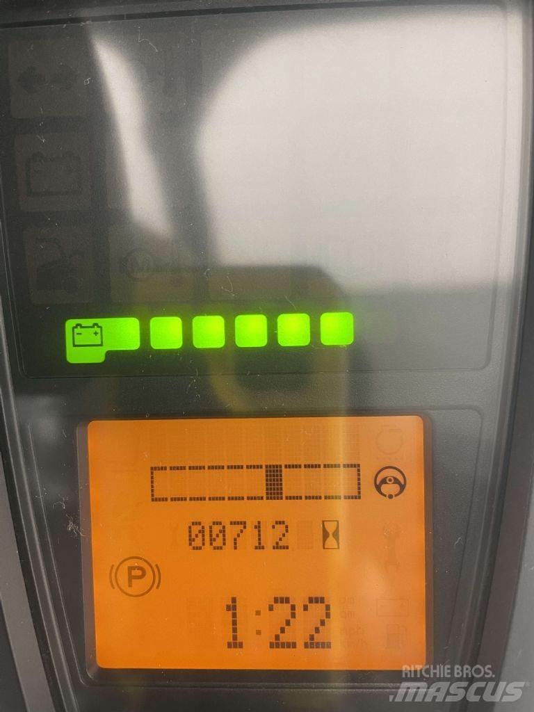 Linde E16L-02-386 Elektrostapler