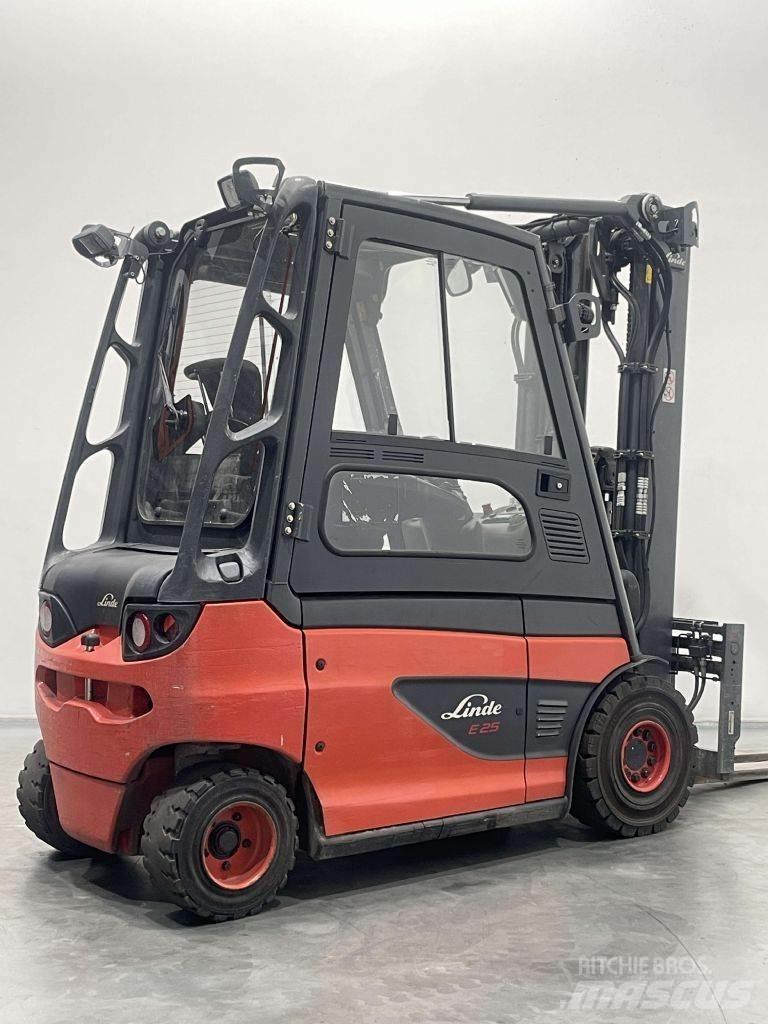 Linde E25-01-387 Elektrostapler