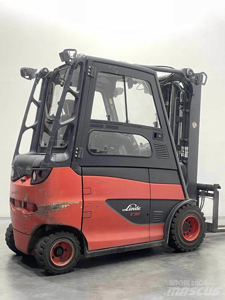 Linde E30-387 Elektrostapler