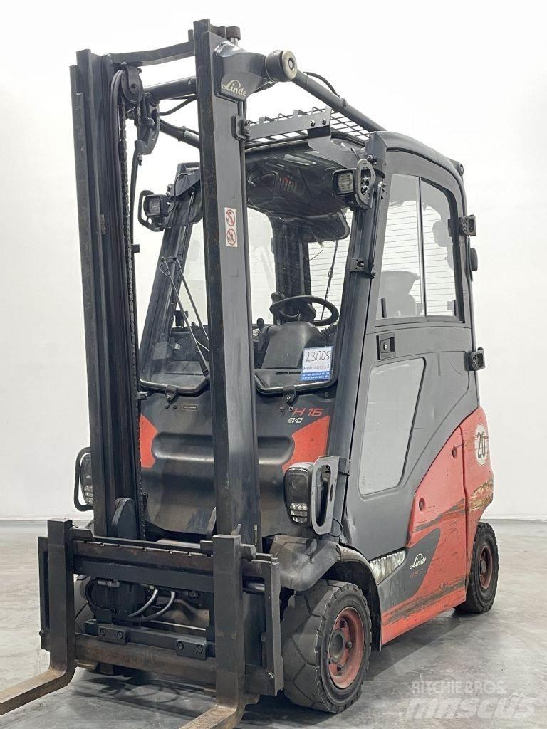 Linde H16T-01-391 Gasstapler