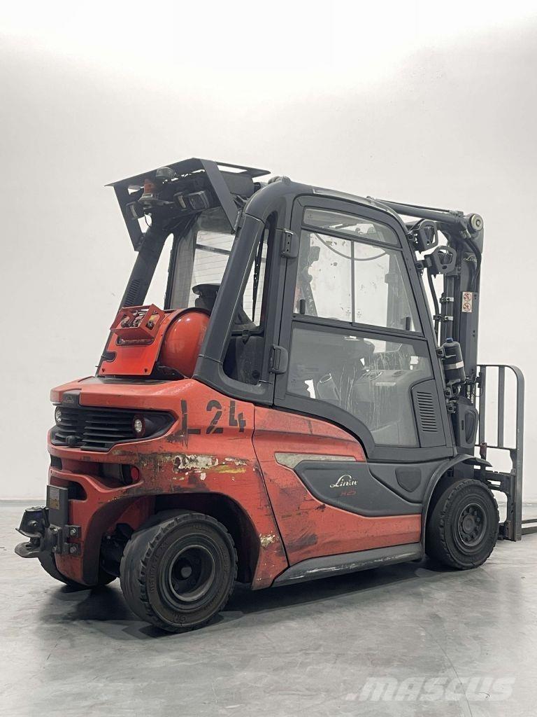 Linde H25T-01-1202 Gasstapler