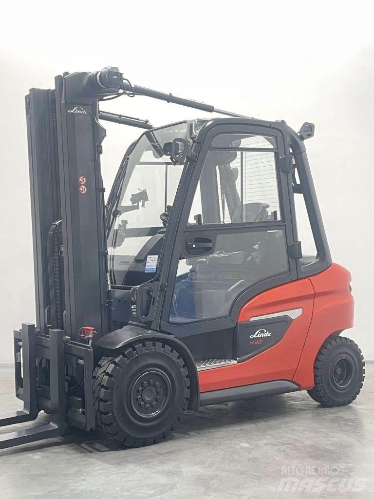 Linde H30D-01-1202 Dieselstapler