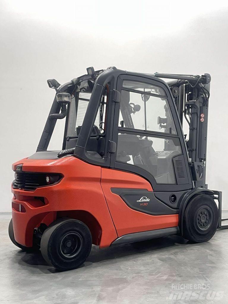 Linde H30D-01-1202 Dieselstapler