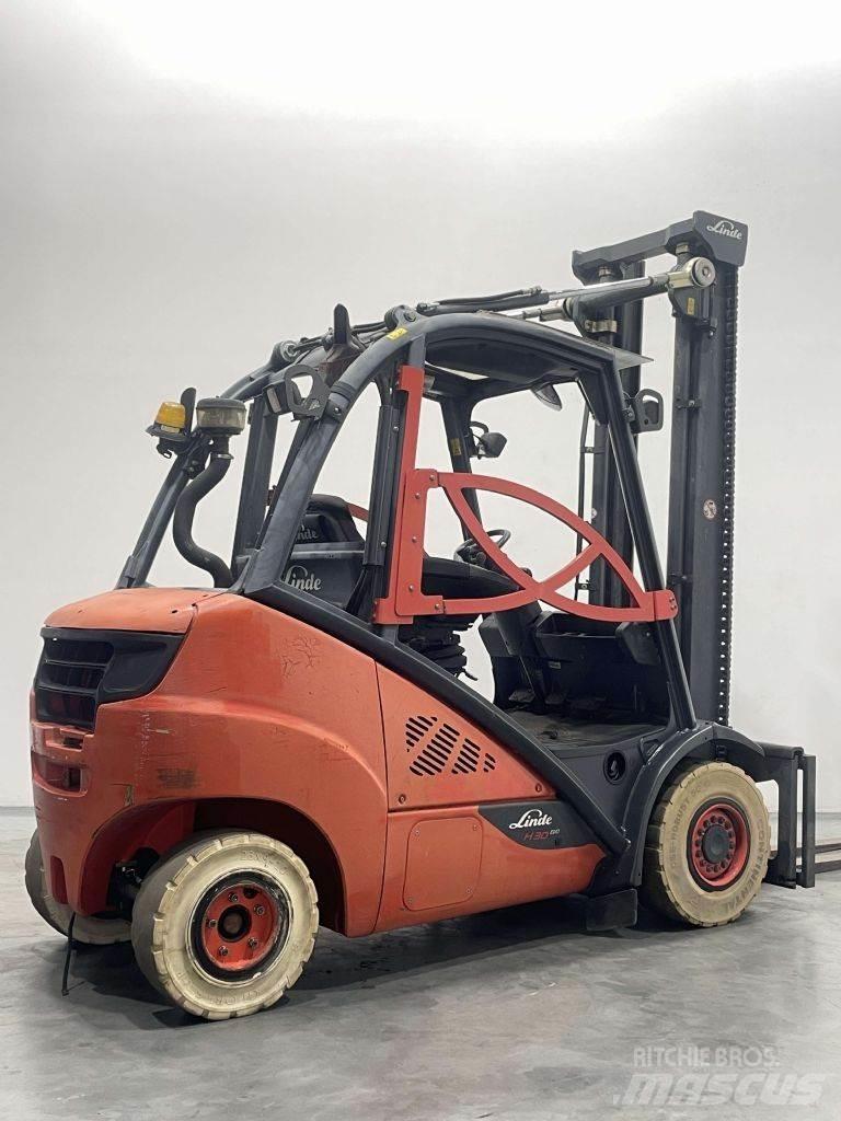 Linde H30D-02-393 Dieselstapler