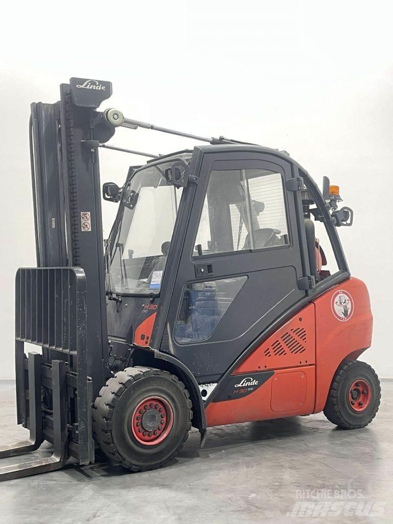 Linde H30T-02-393 Gasstapler