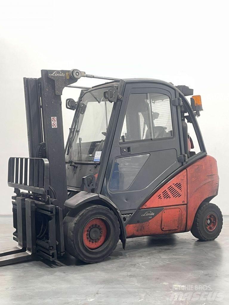 Linde H30T-02-393 Gasstapler