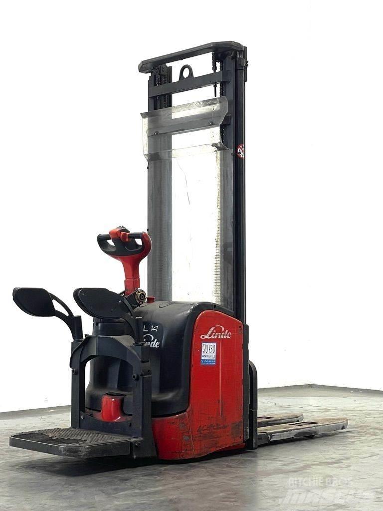Linde L14AP-372 Deichselstapler