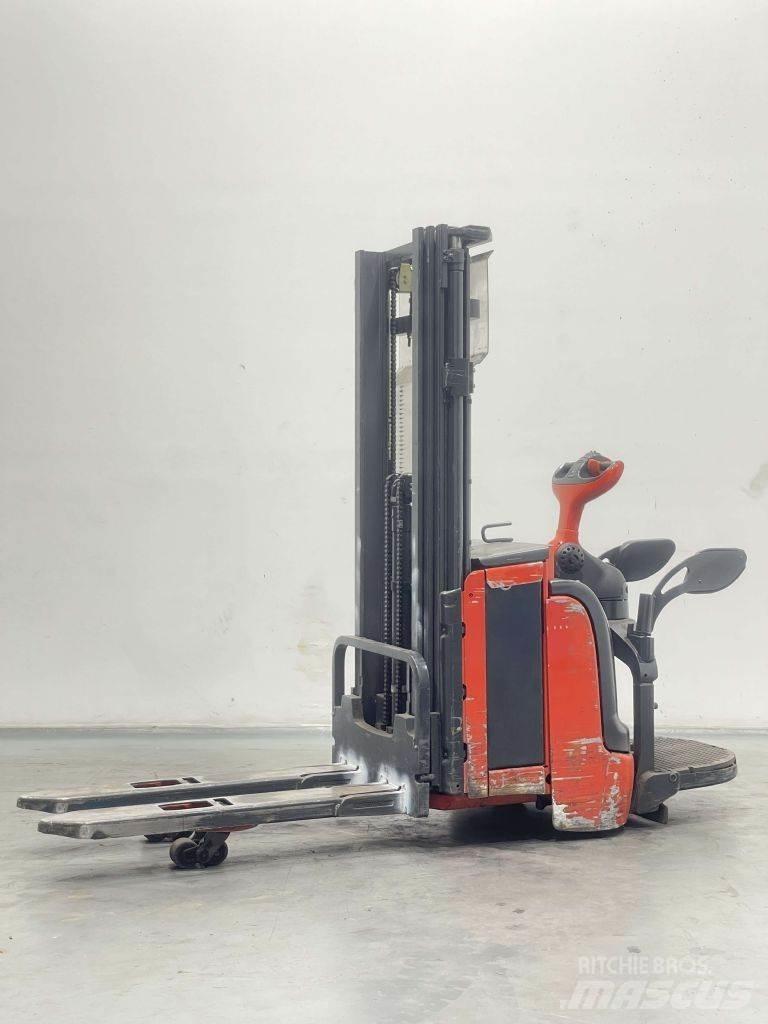 Linde L14AP-372 Deichselstapler