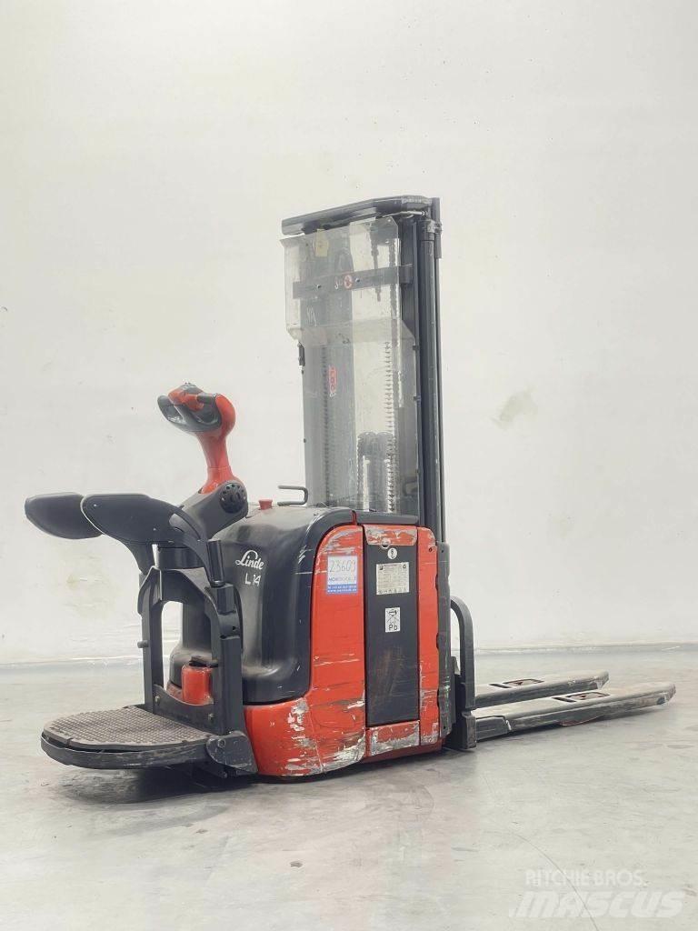 Linde L14AP-372 Deichselstapler
