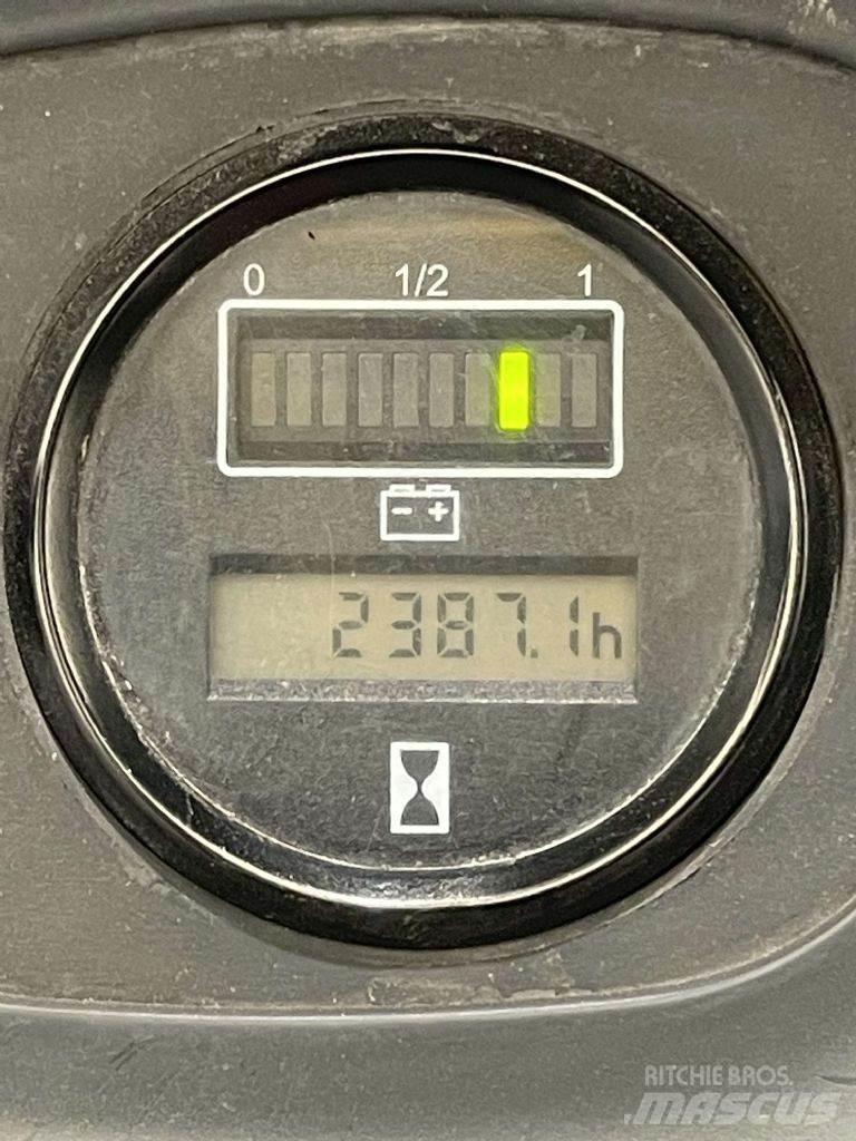 Linde L14AP-372 Deichselstapler
