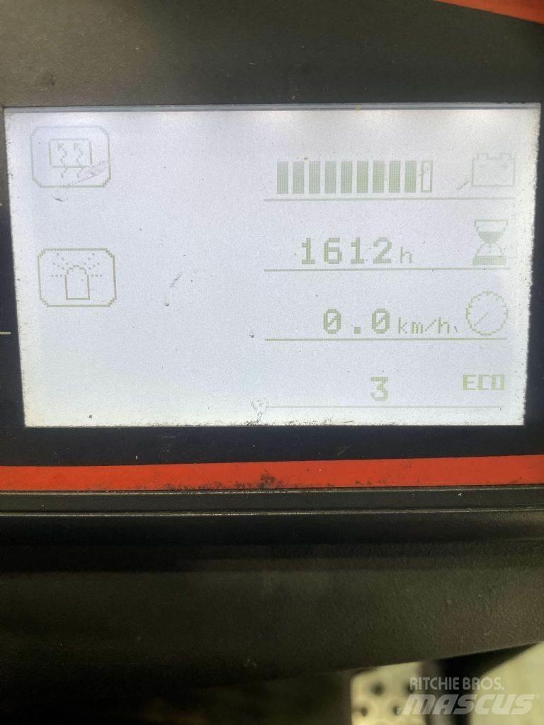 Linde P80-1191 Schlepper